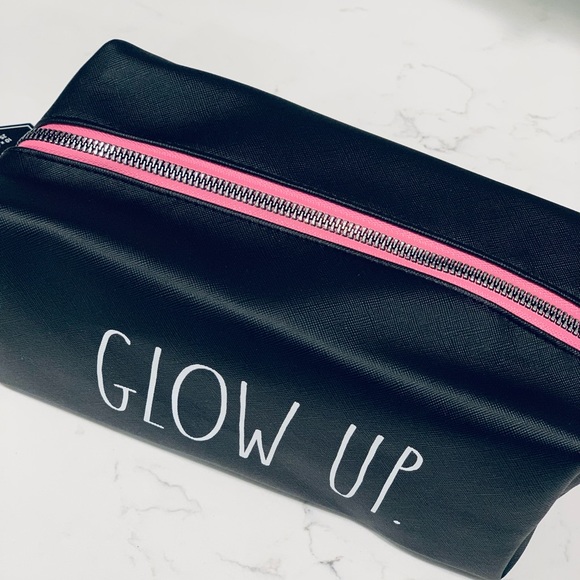 Last chance! Rae Dunn Black Glow Up Makeup Bag - Picture 2 of 6
